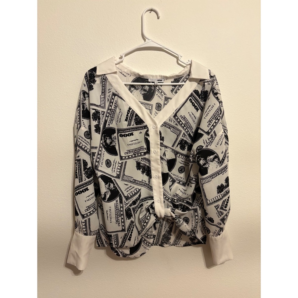 Fashion Nova Womens XS Money Print Front Button Down Blouse Black White $1000